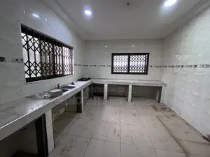 2bdrm Apartment in Adenta Amrahia for rent