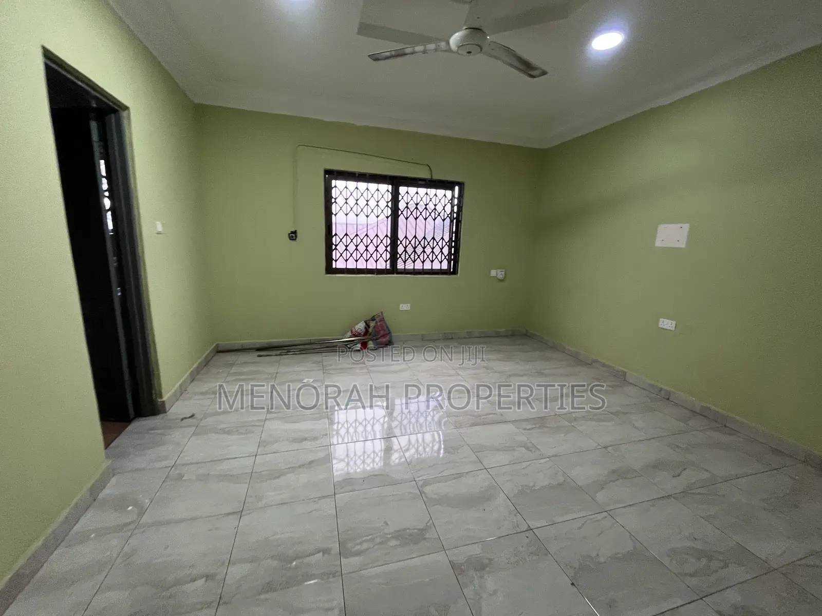 2bdrm Apartment in Adenta Amrahia for rent