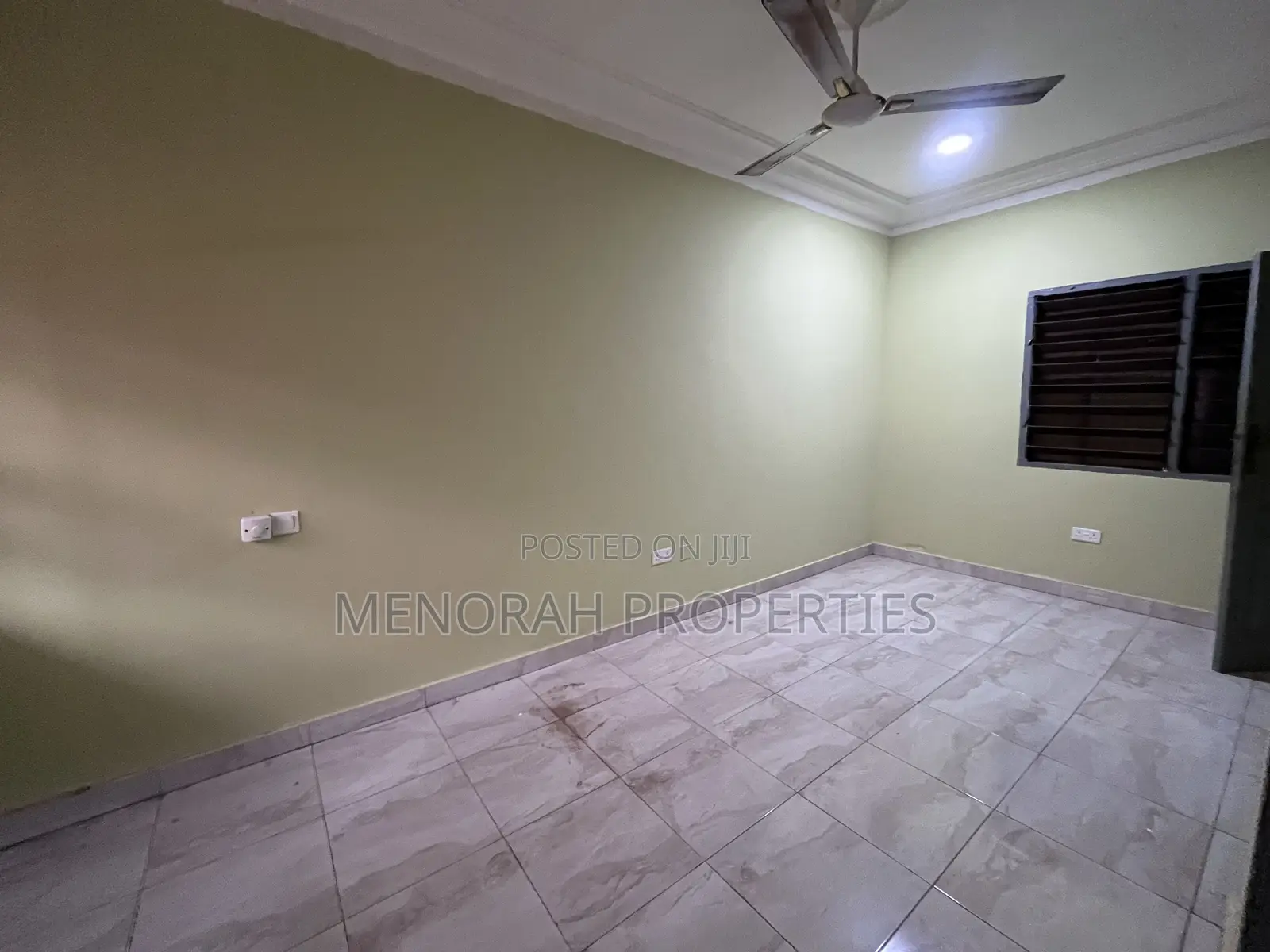 2bdrm Apartment in Adenta Amrahia for rent