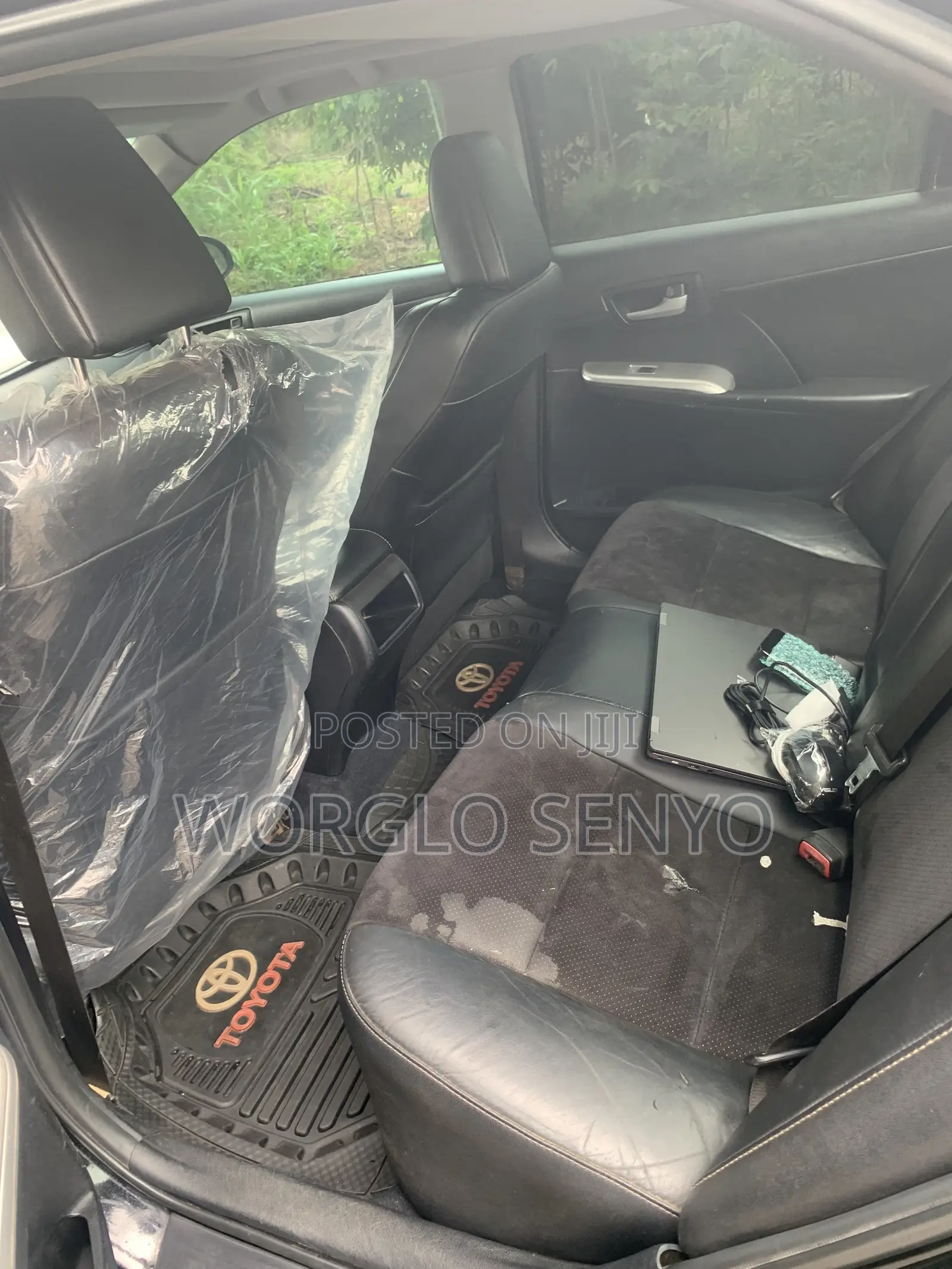 Toyota Camry Hybrid XLE 2012 Black
