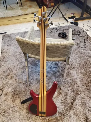 Bass Guitar, Yamaha Active