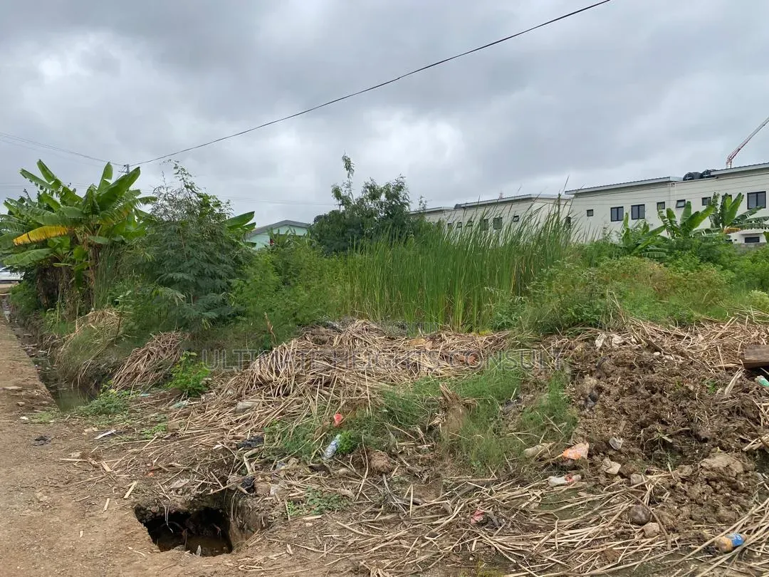3 Plots of Land for Sale at Achimota CFC Estates