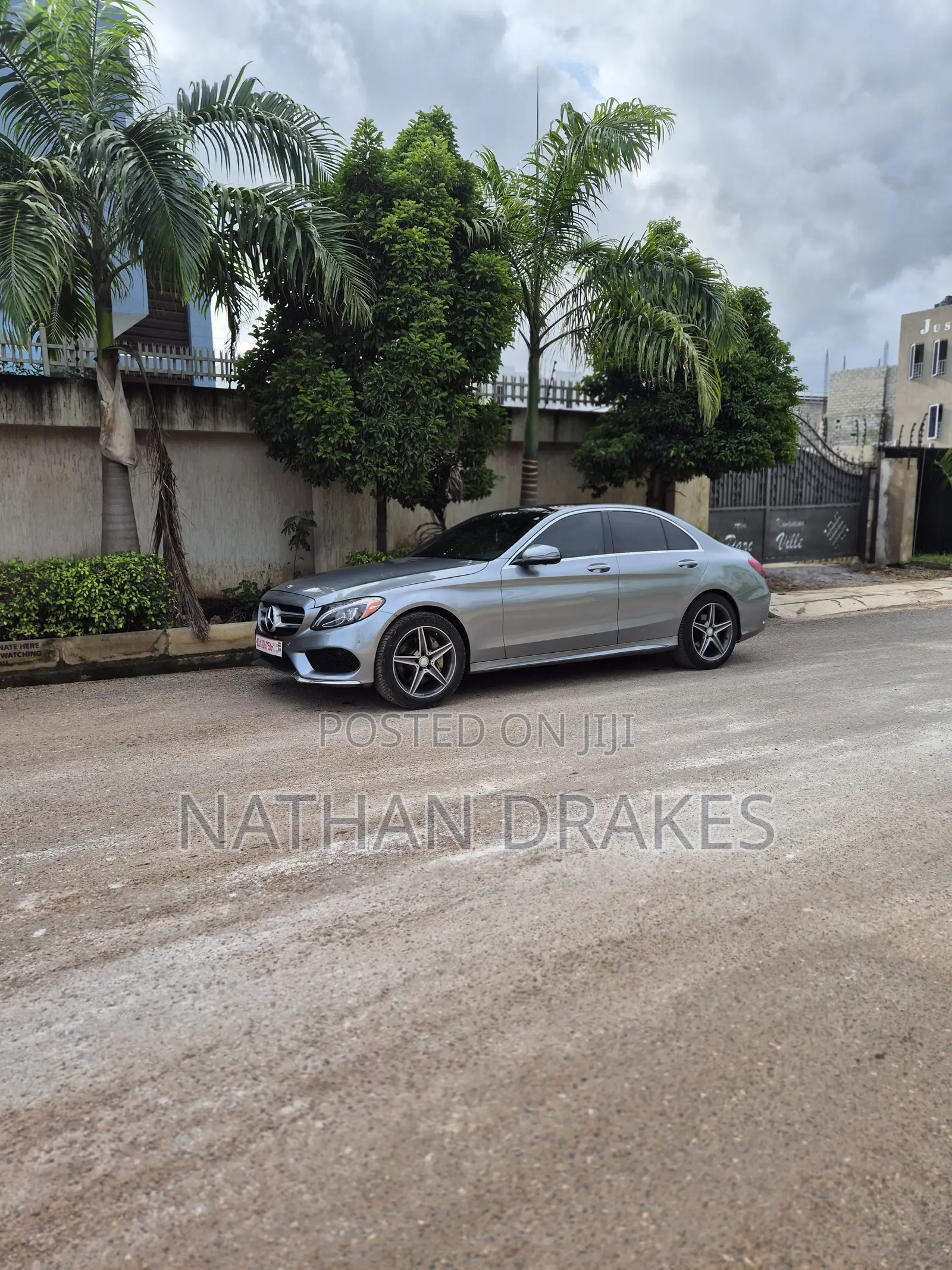 Mercedes-Benz C300 Luxury 4Matic Sedan AWD (2.0L 4cyl 7A) 2016 Gray