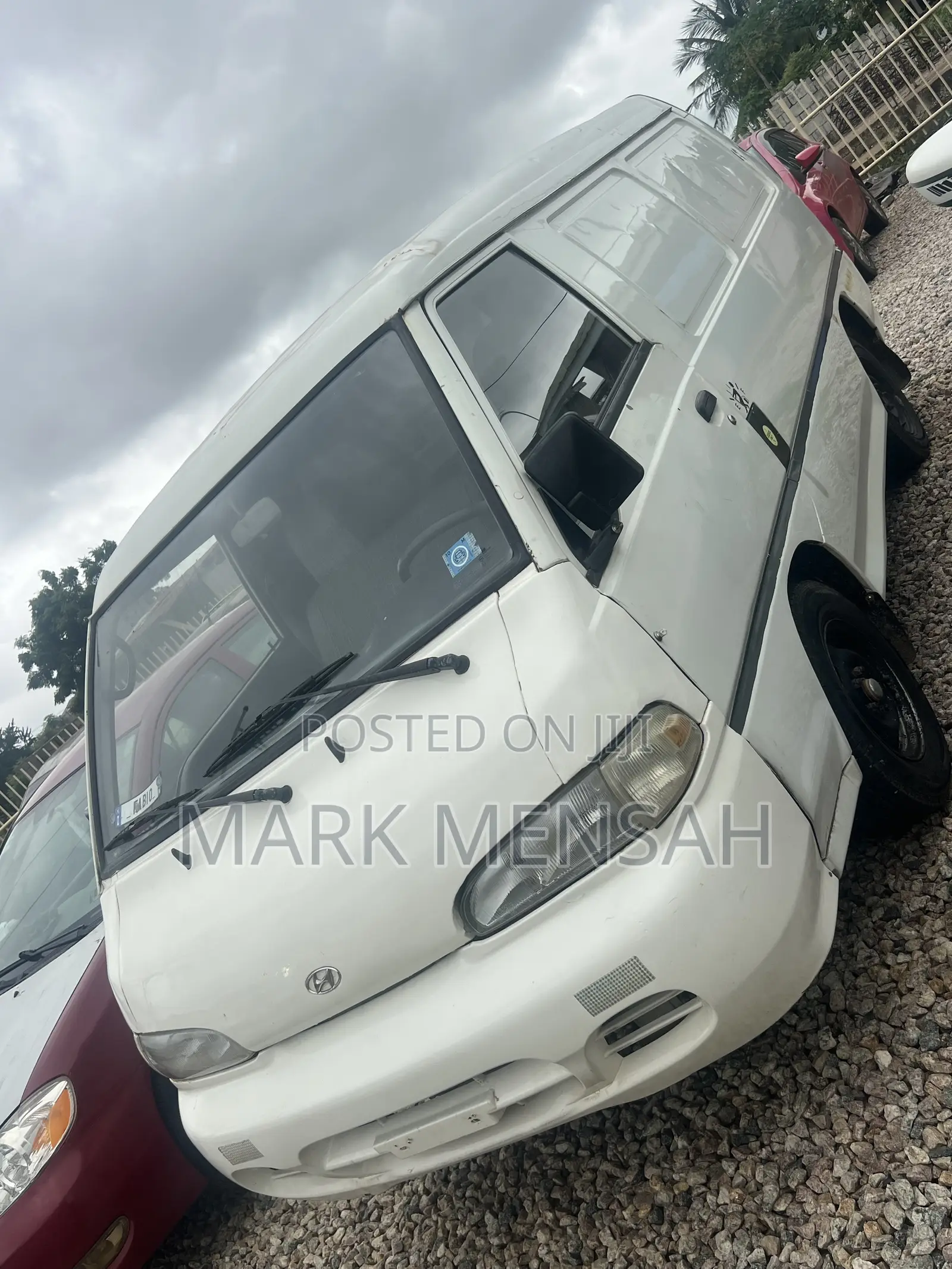 Hyundai H-100 2002 White