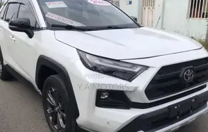 Toyota RAV4 2023 White