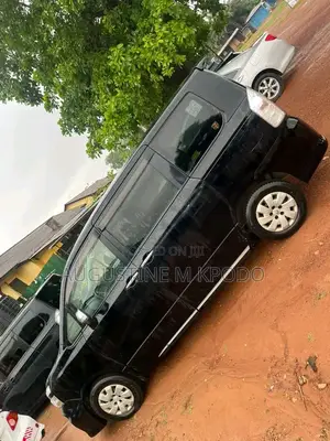 Toyota Voxy 2010 Black