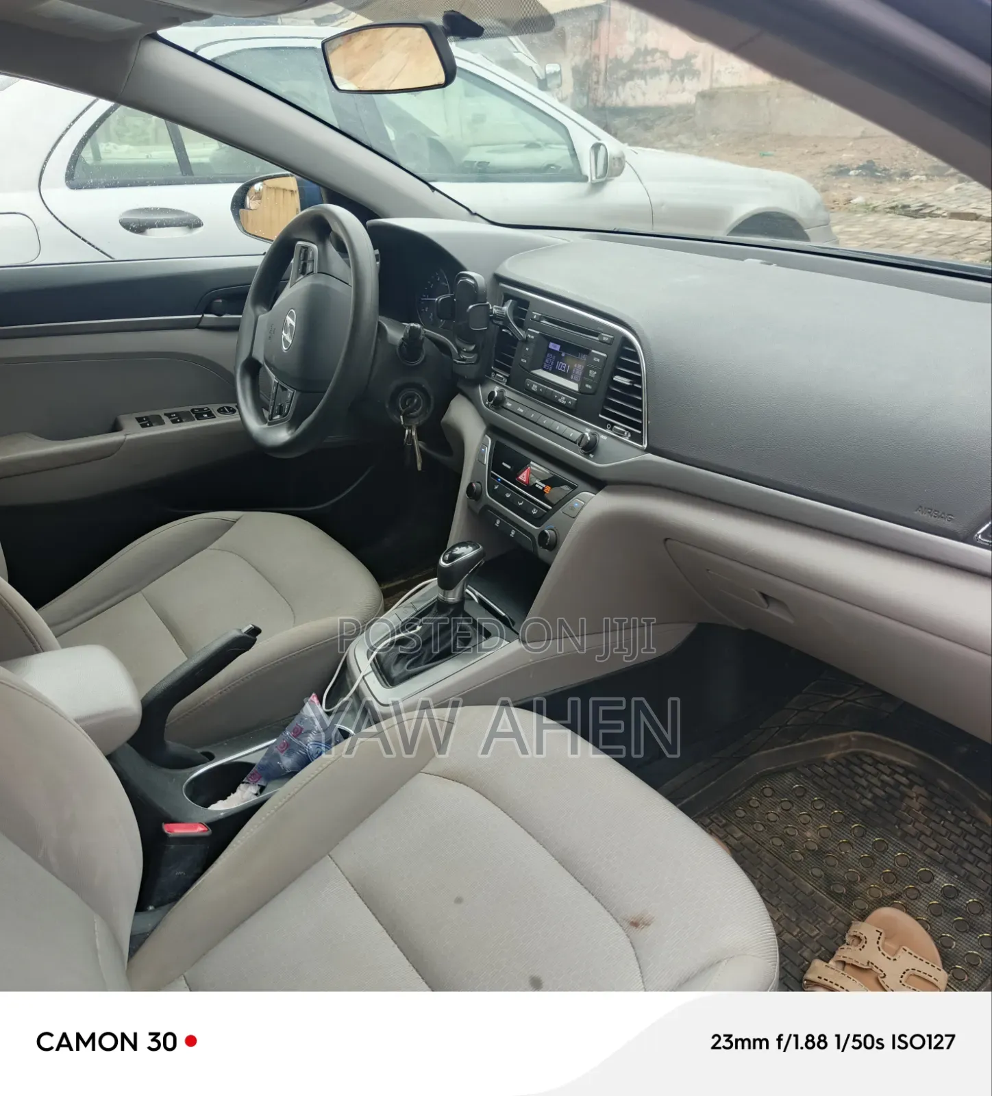Hyundai Elantra 2017 Blue
