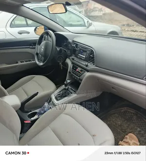 Hyundai Elantra 2017 Blue