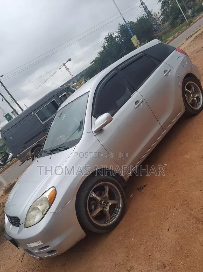 Toyota Matrix 2010 Silver