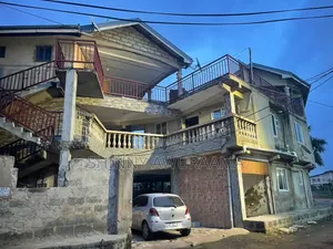 1bdrm Apartment in School Junction for rent