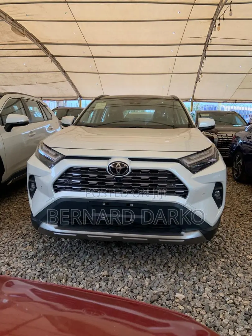 New Toyota RAV4 Limited 2025 White