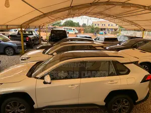 New Toyota RAV4 Limited 2025 White