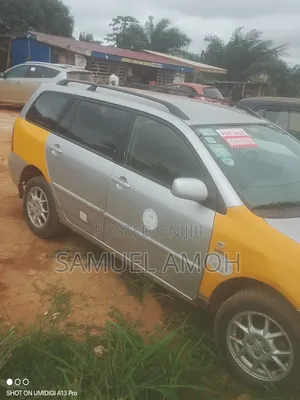Toyota Corolla Altis 2011