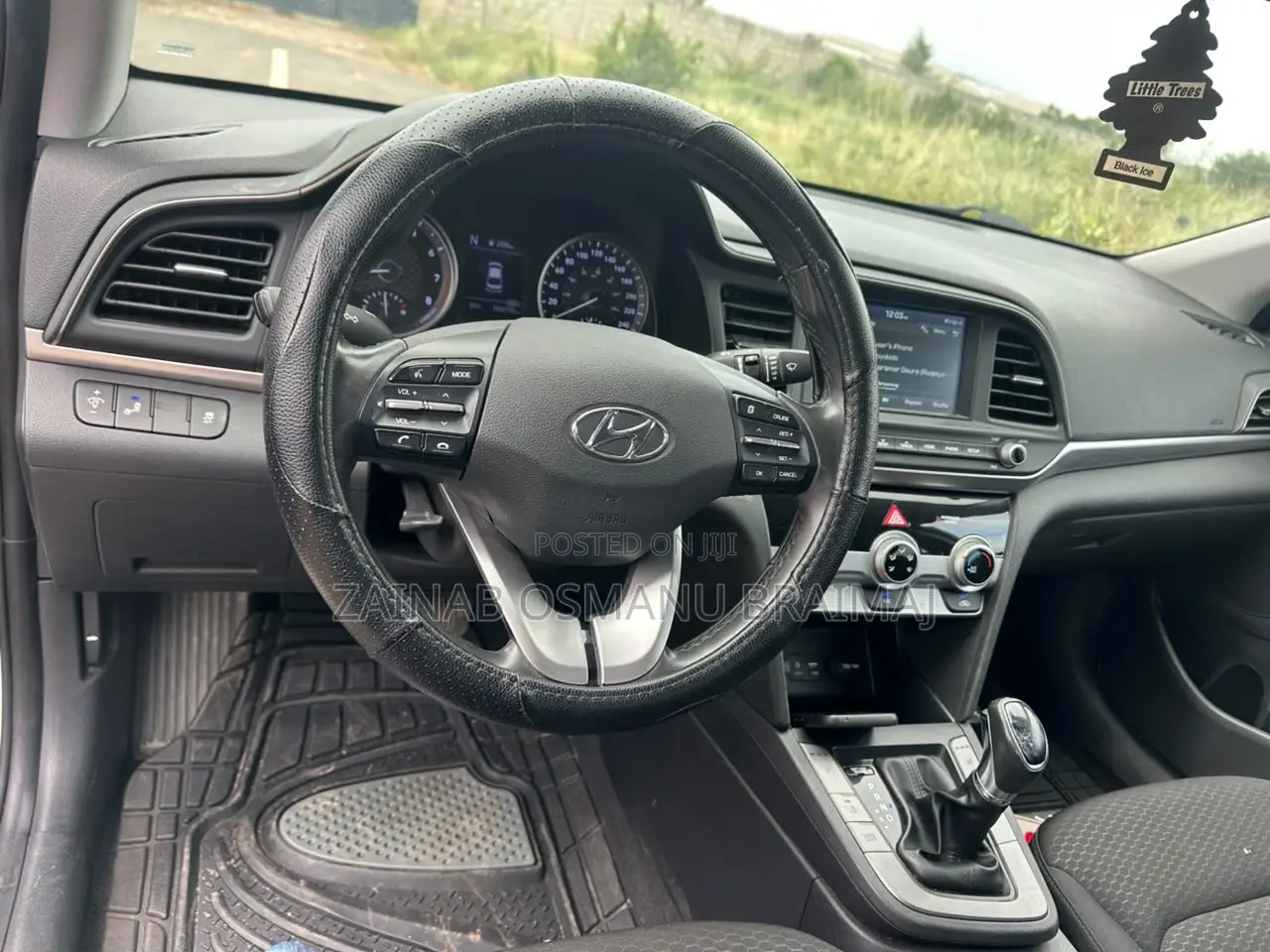 Hyundai Elantra 2019 White
