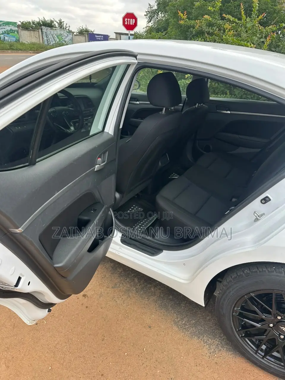 Hyundai Elantra 2019 White