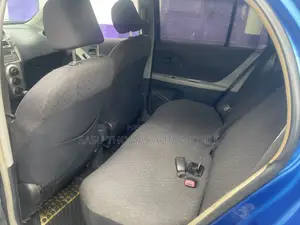 Toyota Yaris 2010 Blue