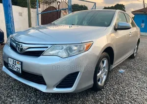 Toyota Camry 2014 Silver