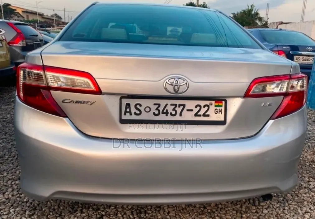 Toyota Camry 2014 Silver