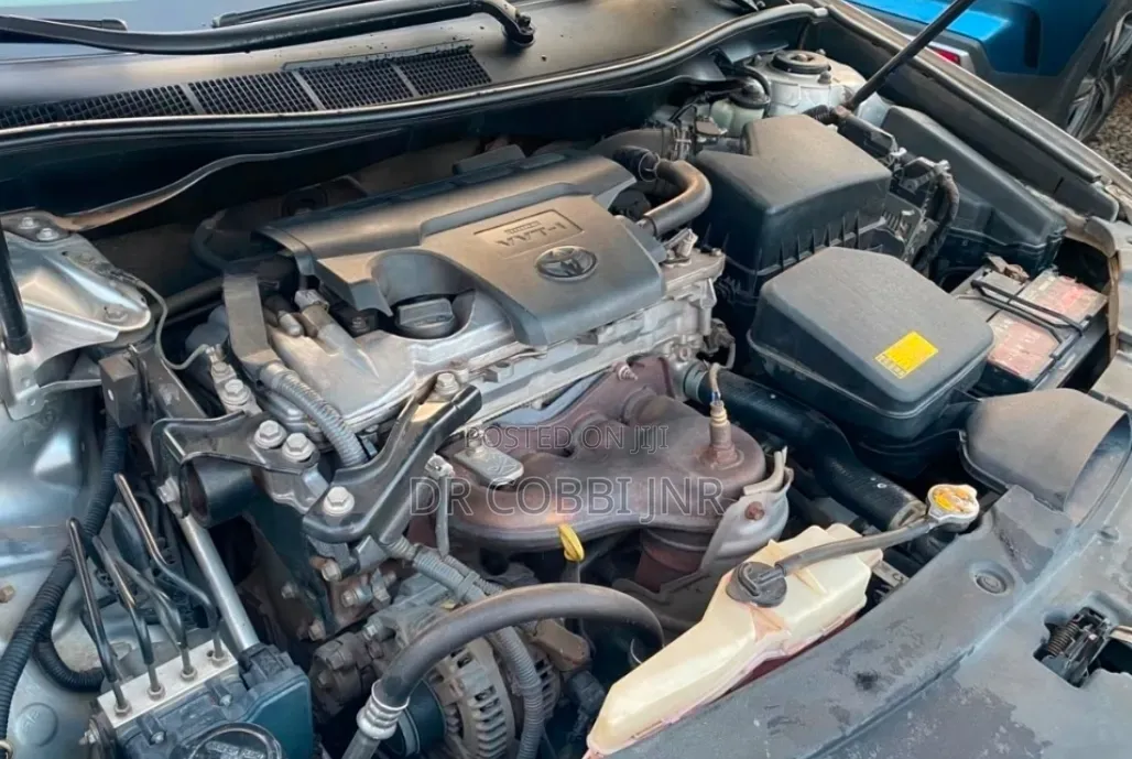 Toyota Camry 2014 Silver