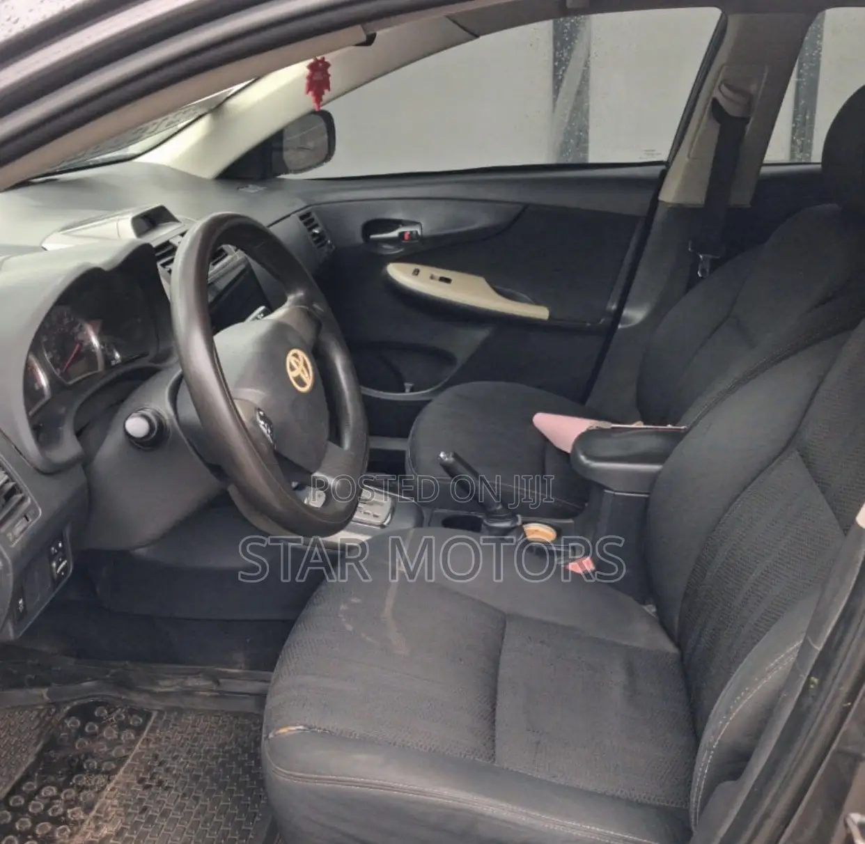 Toyota Corolla 2013 Gray
