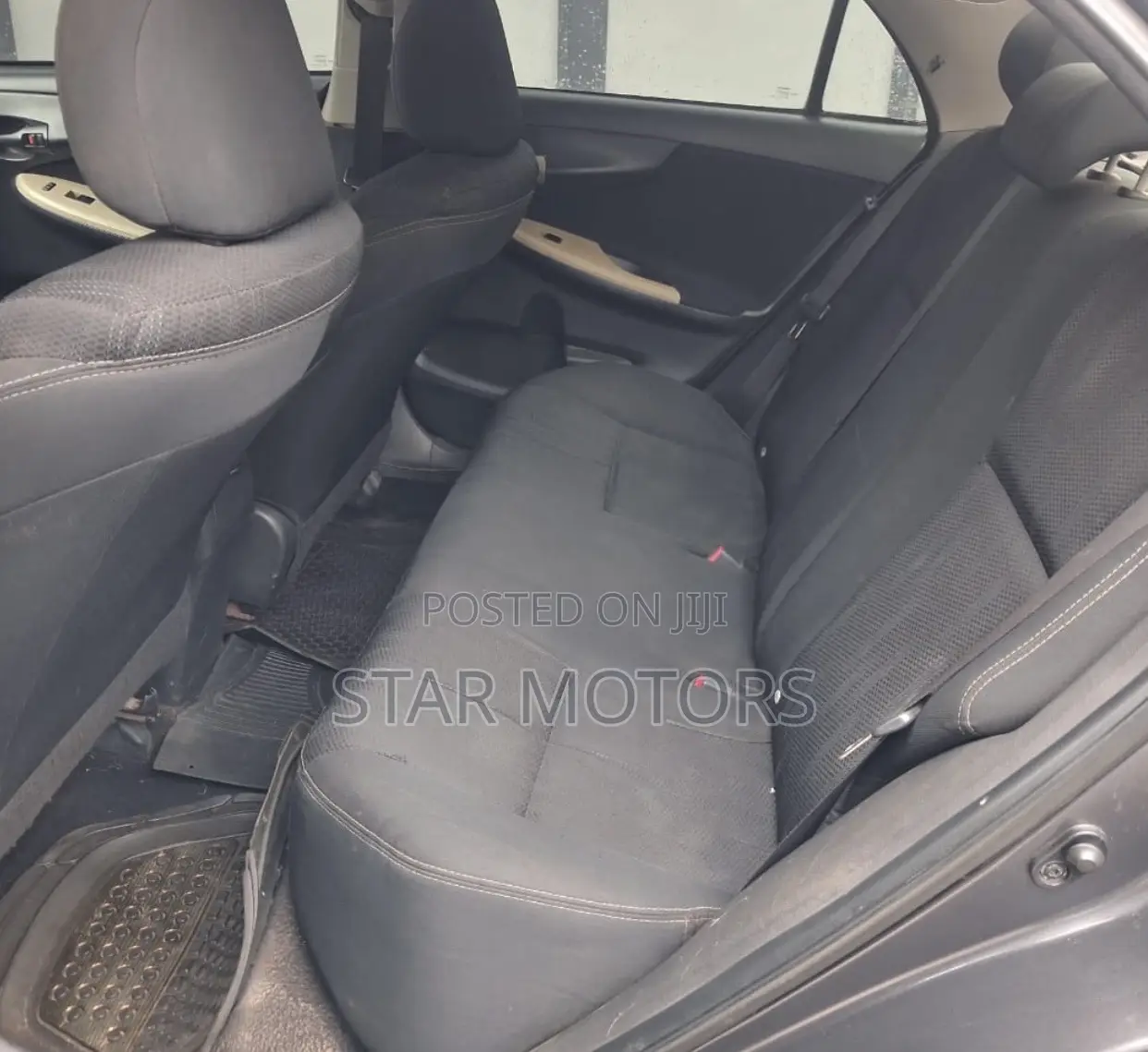 Toyota Corolla 2013 Gray