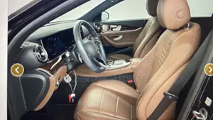 Mercedes-Benz E250 2022 Black