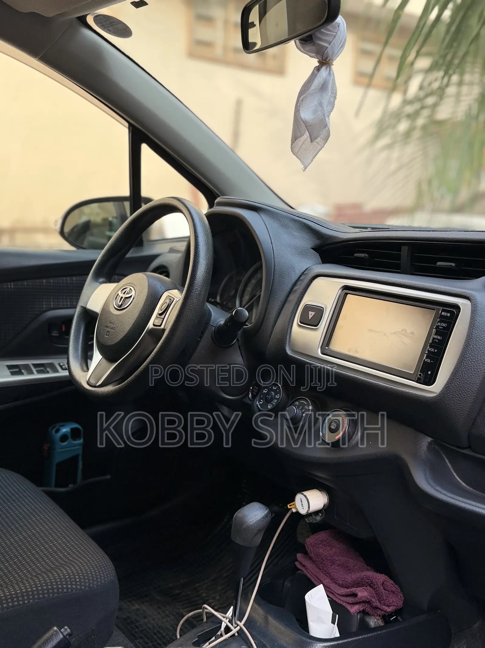 Toyota Vitz 2014 Black
