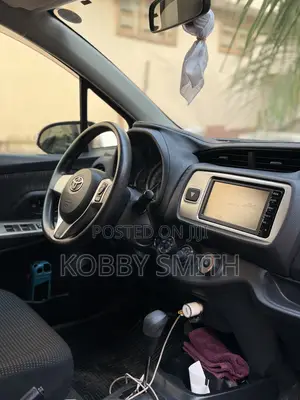 Toyota Vitz 2014 Black
