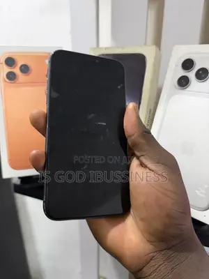 Apple iPhone 11 64 GB Black