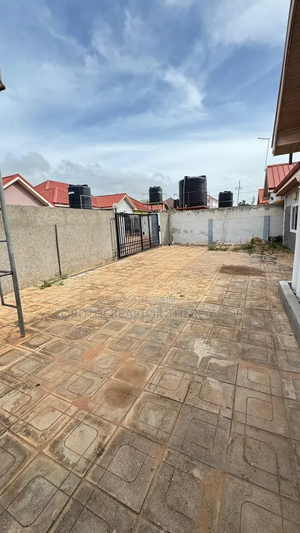 3bdrm House in CP for rent