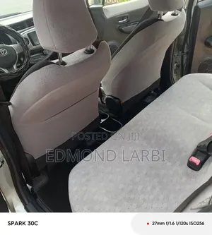 Toyota Vitz 2011 Gray