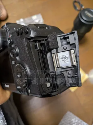 Canon 5d Mark III +75mm-300mm + 18-55
