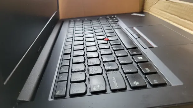 Laptop Lenovo ThinkPad E470 8GB Intel Core i3 SSD 500GB - Wendy