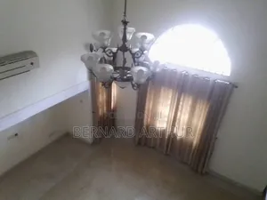 5bdrm Duplex in Bernard Agency, Pokuase for rent