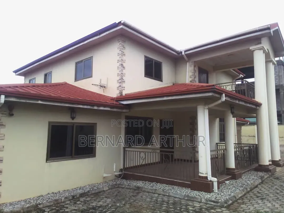 5bdrm Duplex in Bernard Agency, Pokuase for rent