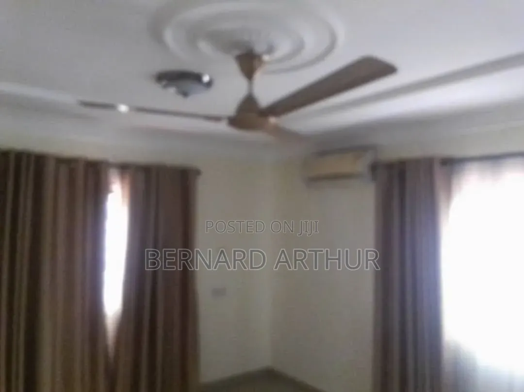 5bdrm Duplex in Bernard Agency, Pokuase for rent