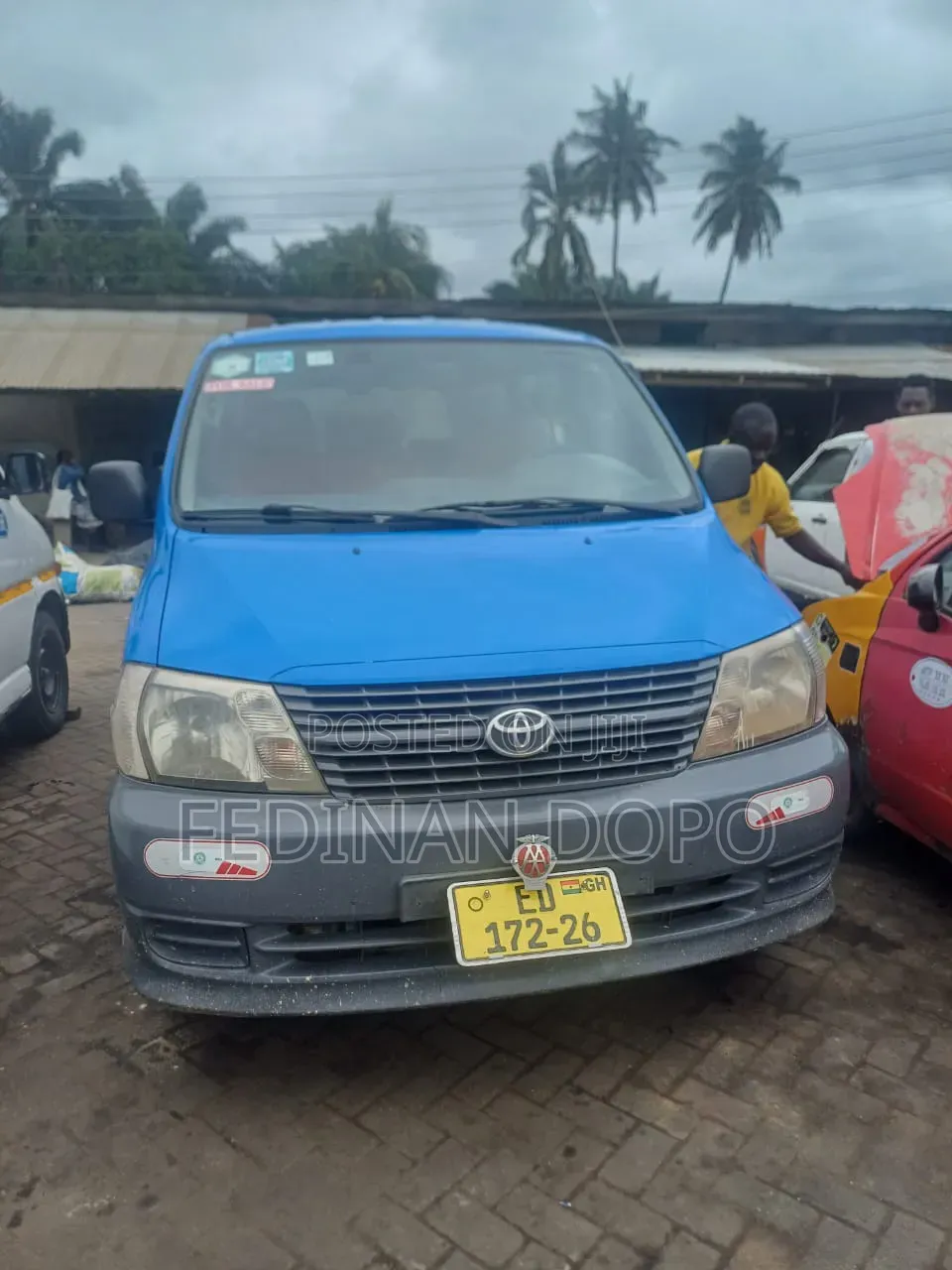 Toyota Grand HiAce G Aero Storm Edition 3.0 Diesel Turbo 4WD 8-Seater