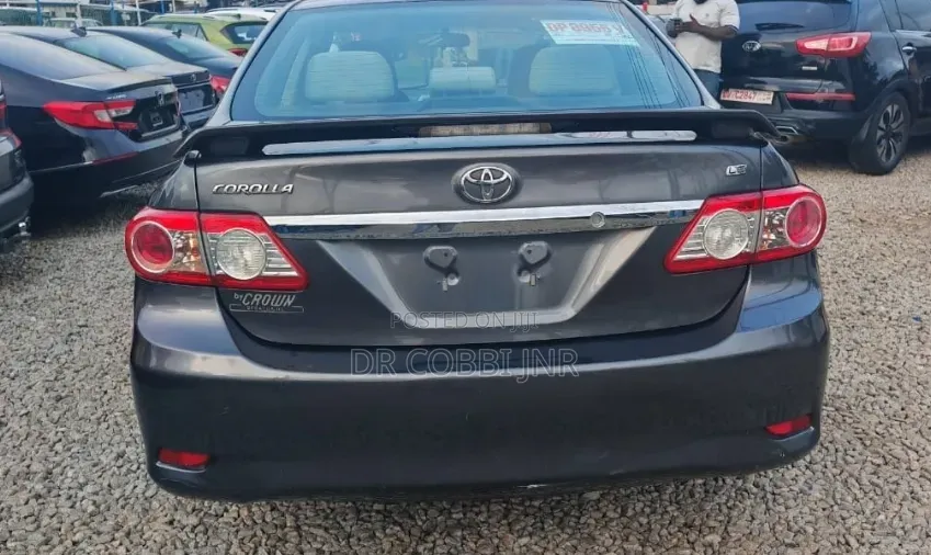 Toyota Corolla 2013 Gray