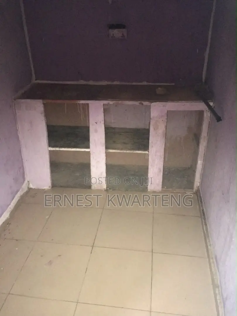 1bdrm House in Super Elites, Sowutwuom for rent