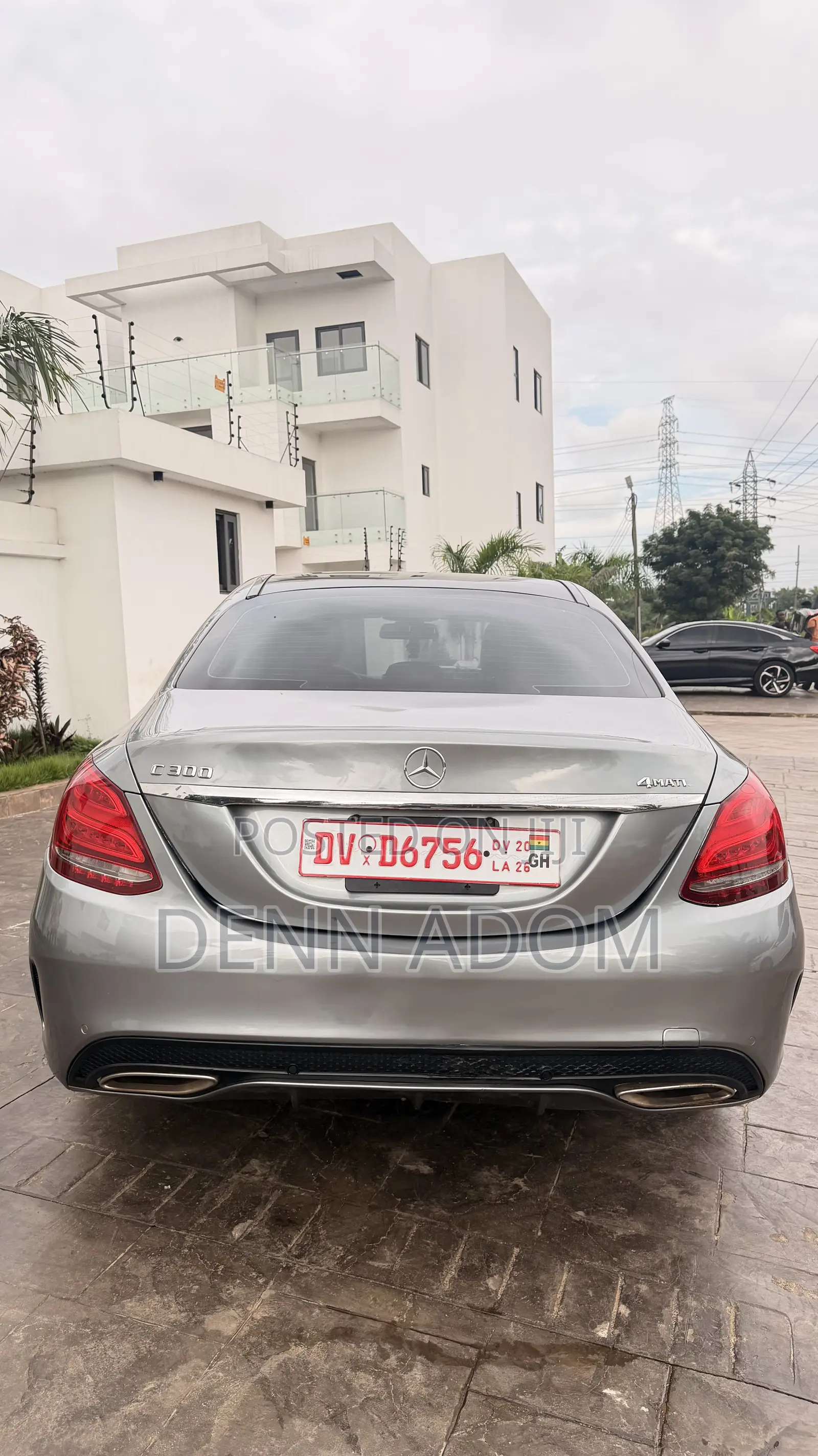 Mercedes-Benz C300 Luxury Sedan RWD (2.0L 4cyl 7A) 2016 Gray