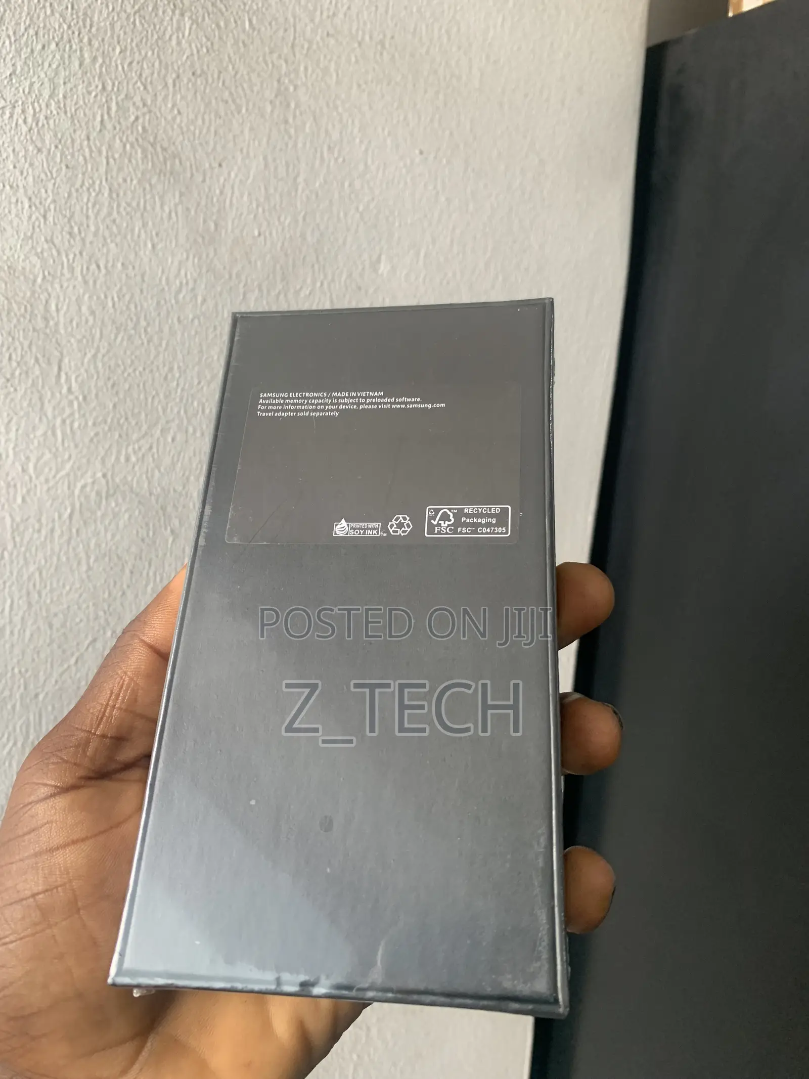 New Samsung Galaxy S21 5G 128 GB Black