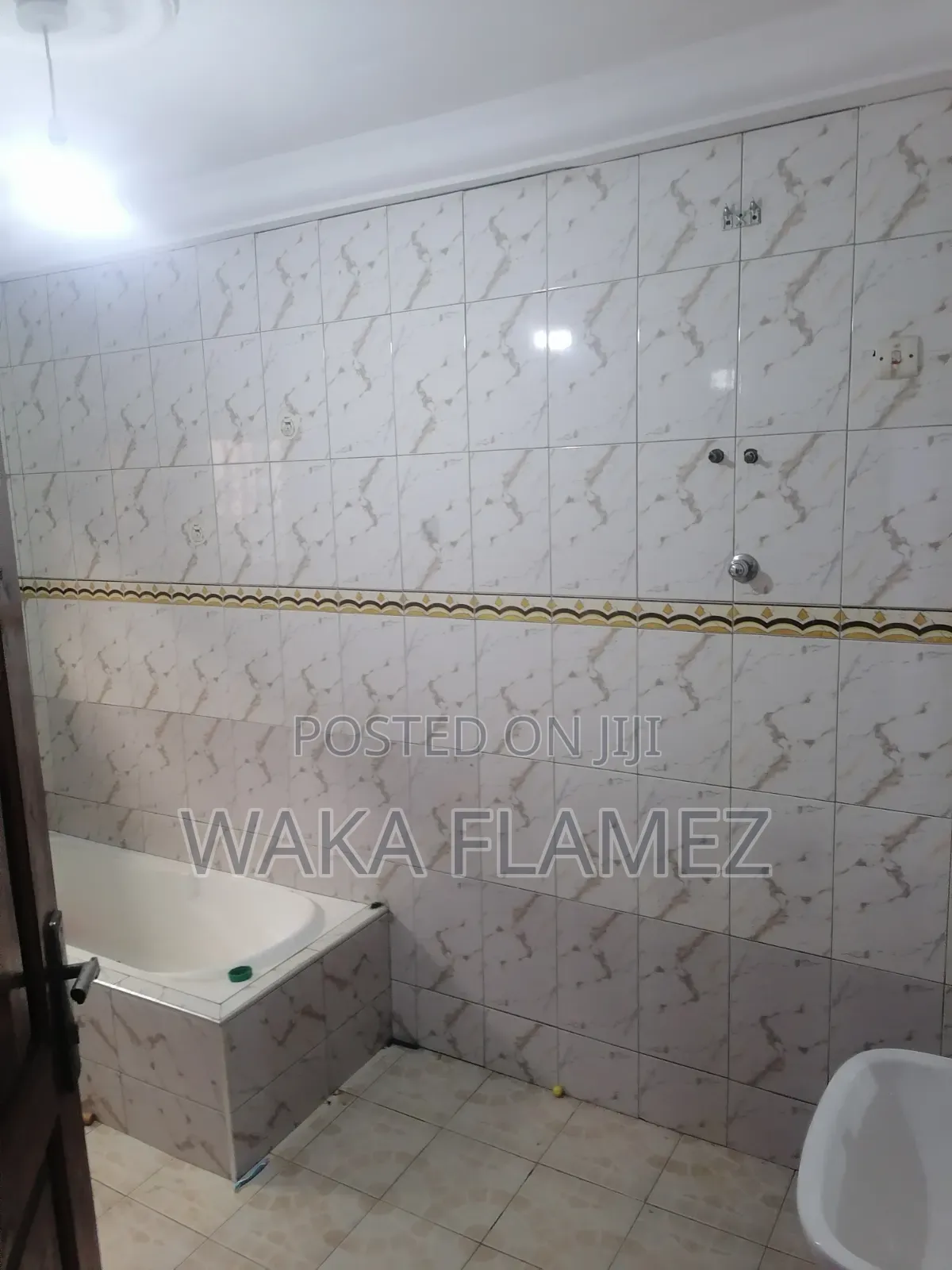 4bdrm House in Victoria School, Pokuase for rent