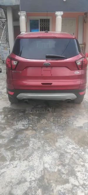 Ford Escape 2019 Red