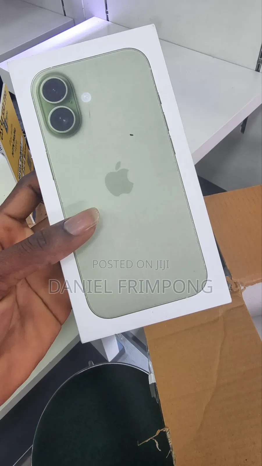 New Apple iPhone 16 128 GB Green