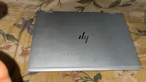 Laptop HP EliteBook 1030 8GB Intel Core i5 SSD 256GB