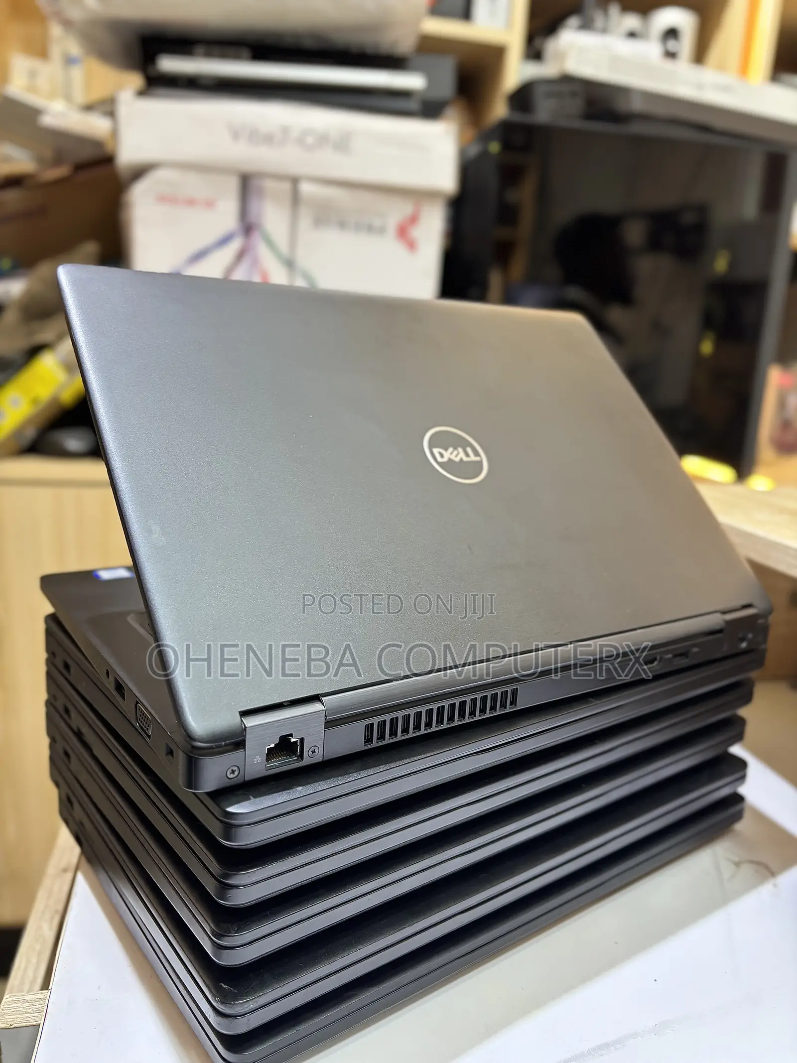 Laptop Dell Inspiron 14 5490 8GB Intel Core i7 SSD 256GB