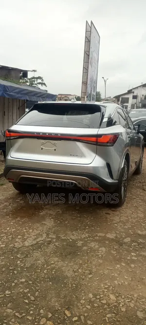 Lexus RX 2023 Gray