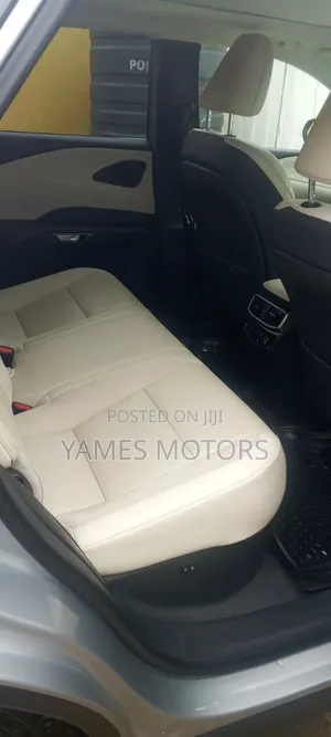 Lexus RX 2023 Gray
