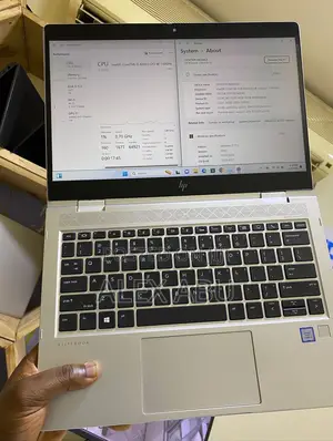 Laptop HP EliteBook 1030 8GB Intel Core i5 SSD 256GB