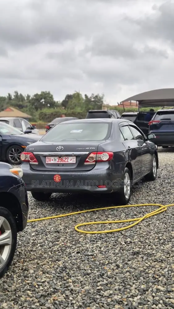Toyota Corolla Altis 2012 Gray